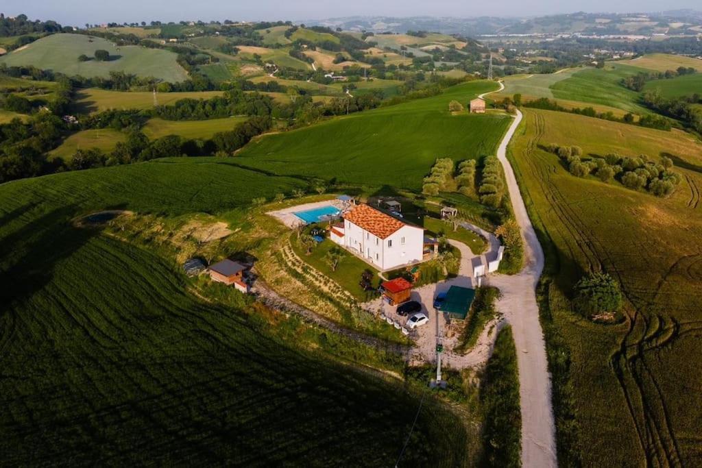 Casal Del Sole - Il Gelso Appartement Montefelcino Buitenkant foto